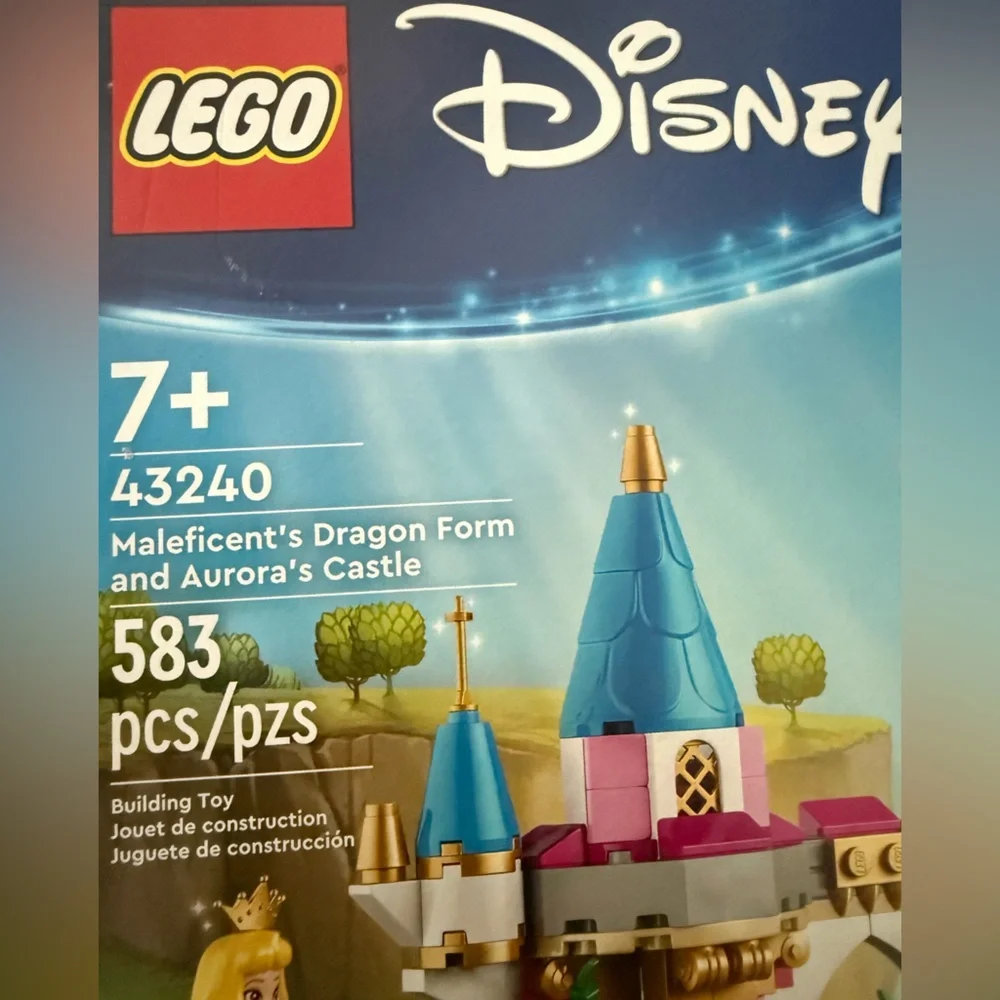 LEGO Disney: Maleficent’s Dragon Form And Aurora’s Castle (43240) New/Sealed